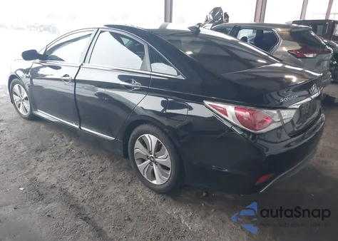 2013 Hyundai Sonata Hybrid Limited z USA, uszkodzony, nr VIN KMHEC4A49DA074194